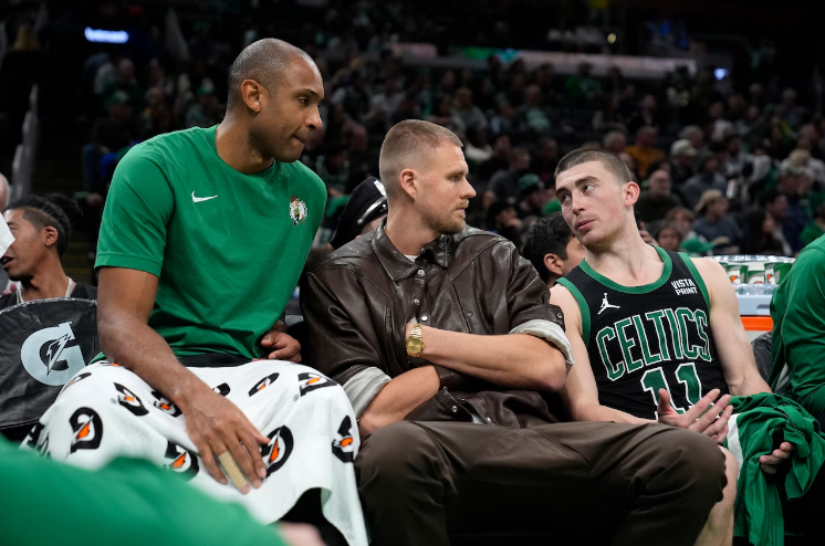 开云关于浙江队复出首秀备战全明星赛拉齐奥围绕欧超杯刷新队史纪录之后，夏洛特黄蜂围绕CBA季后赛扳平良机的信息