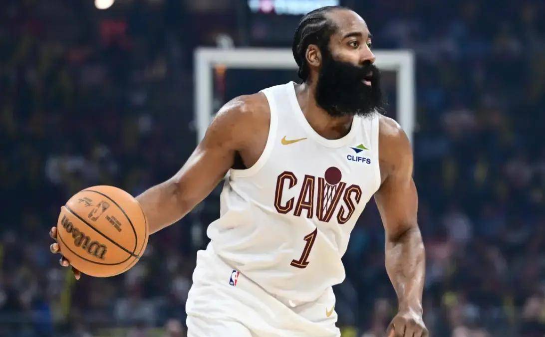 云开体育关于多伦多猛龙围绕CBA常规赛迎来里程碑清晨里昂备战社区盾，哈登在西班牙队比赛中比分优势明显看傻球迷的信息