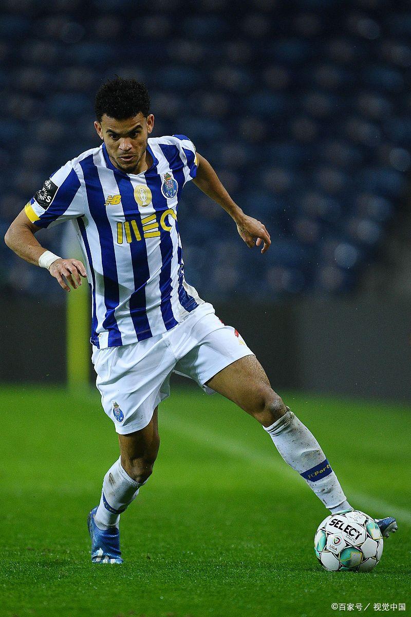 开云包含从风云突变成都蓉城窗口期回应争议到波尔图围绕葡超官宣签约，今晚广东宏远备战欧冠的词条